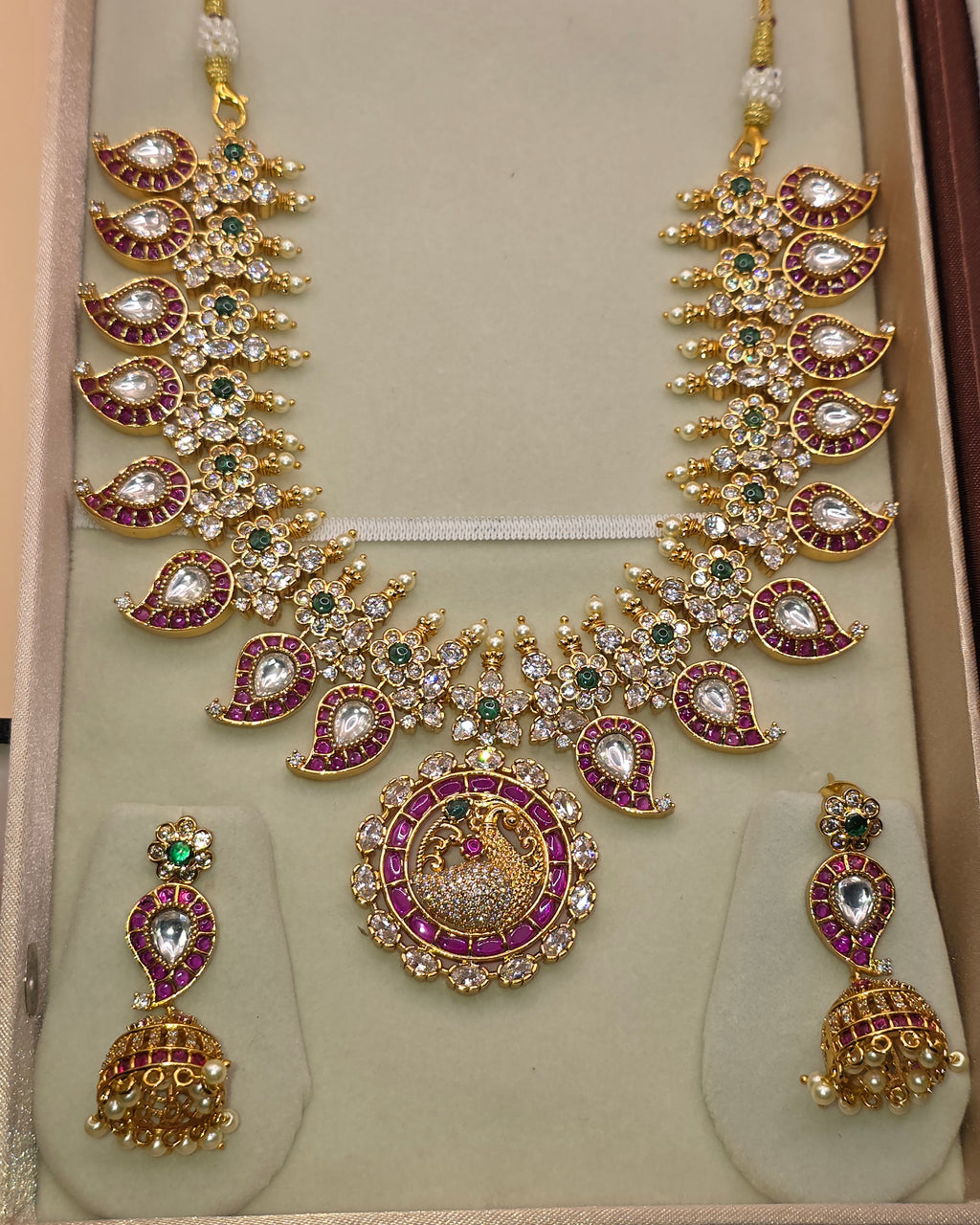 Mayura Imperial Royale Ruby Jharokha Set