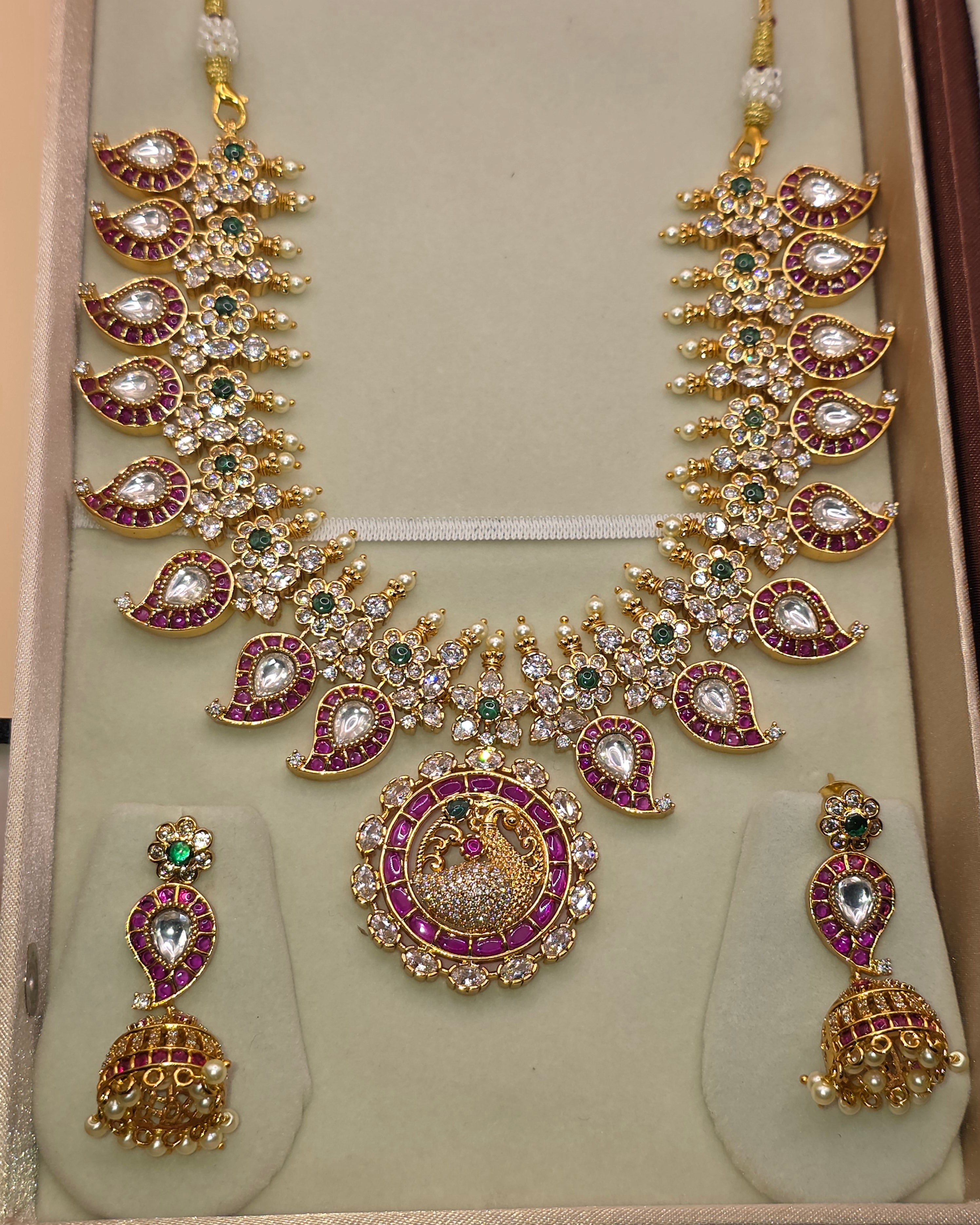 Mayura Imperial Royale Ruby Jharokha Set