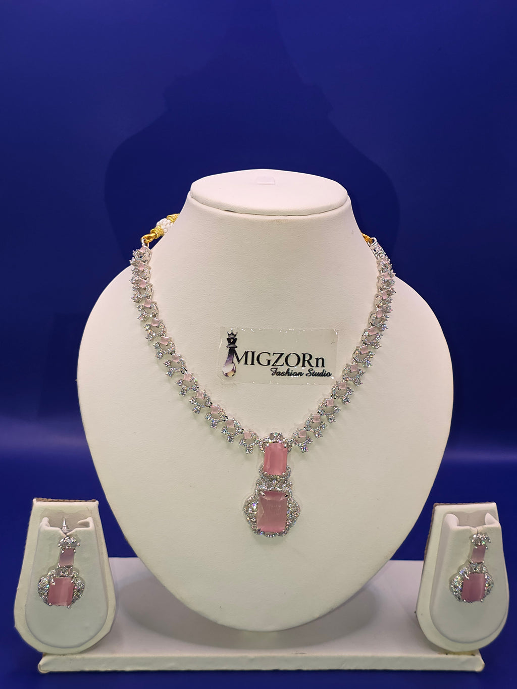 Rose Quartz Cushion Majesty Set