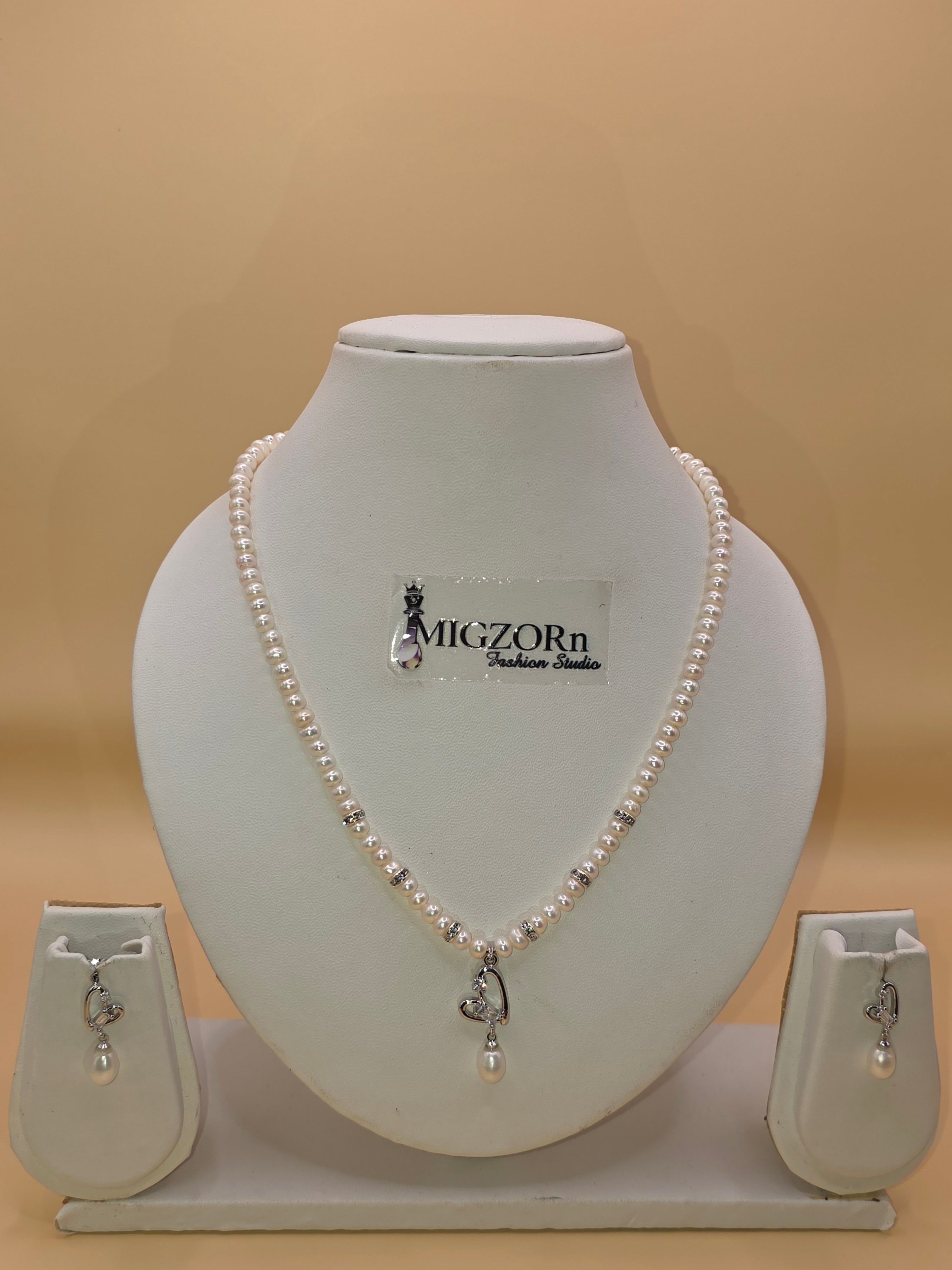 Ivory Grace Pearls Set