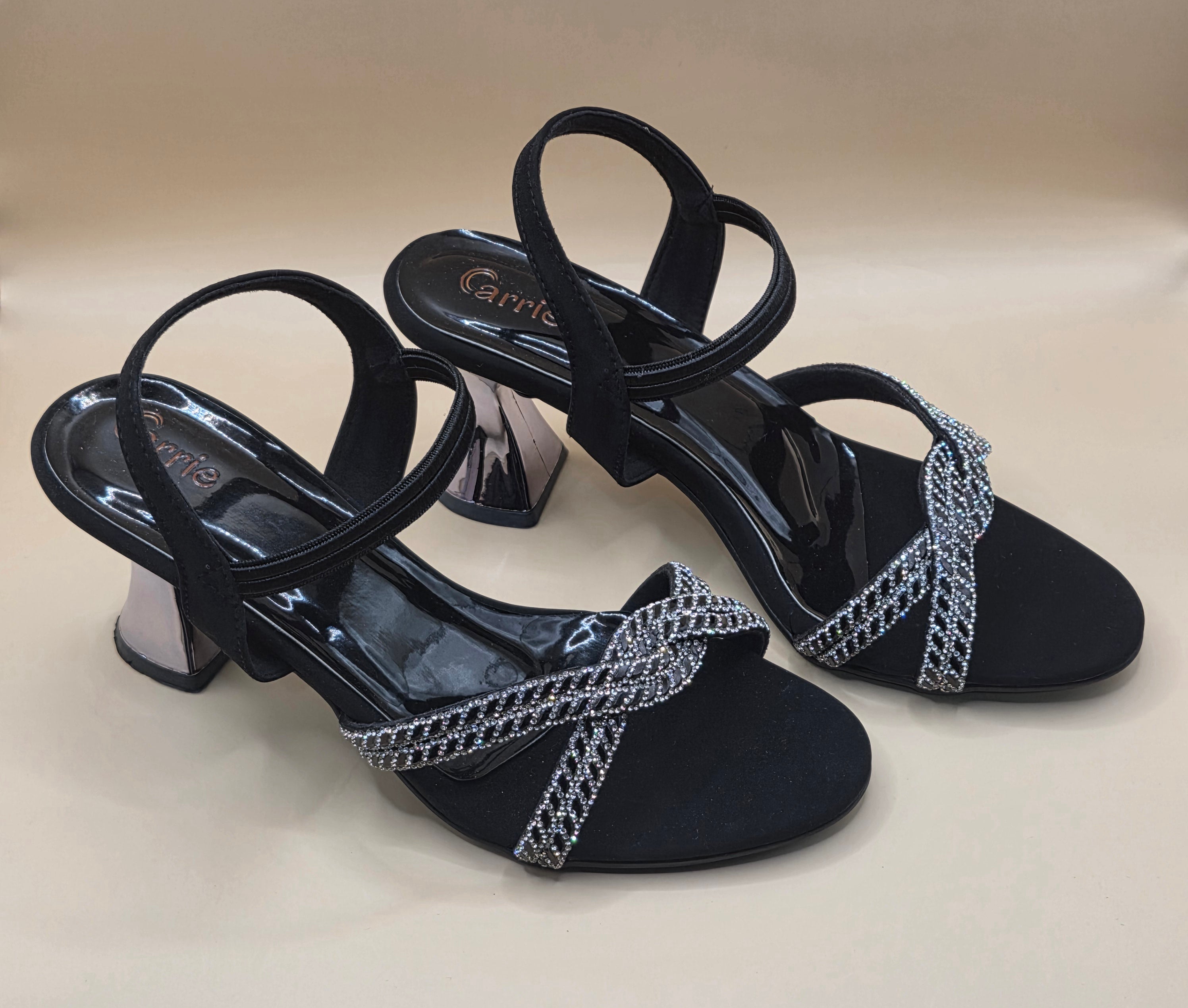 Aura Sandals Gold & Black