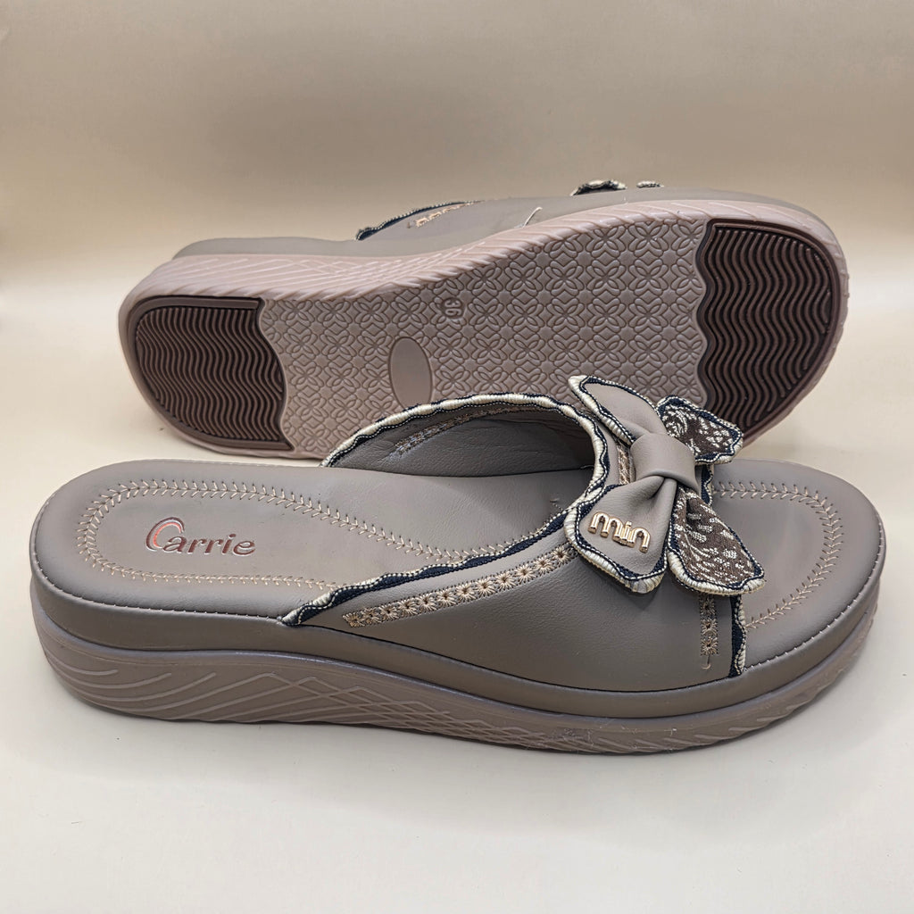 Grace Bow Comfort Wedges