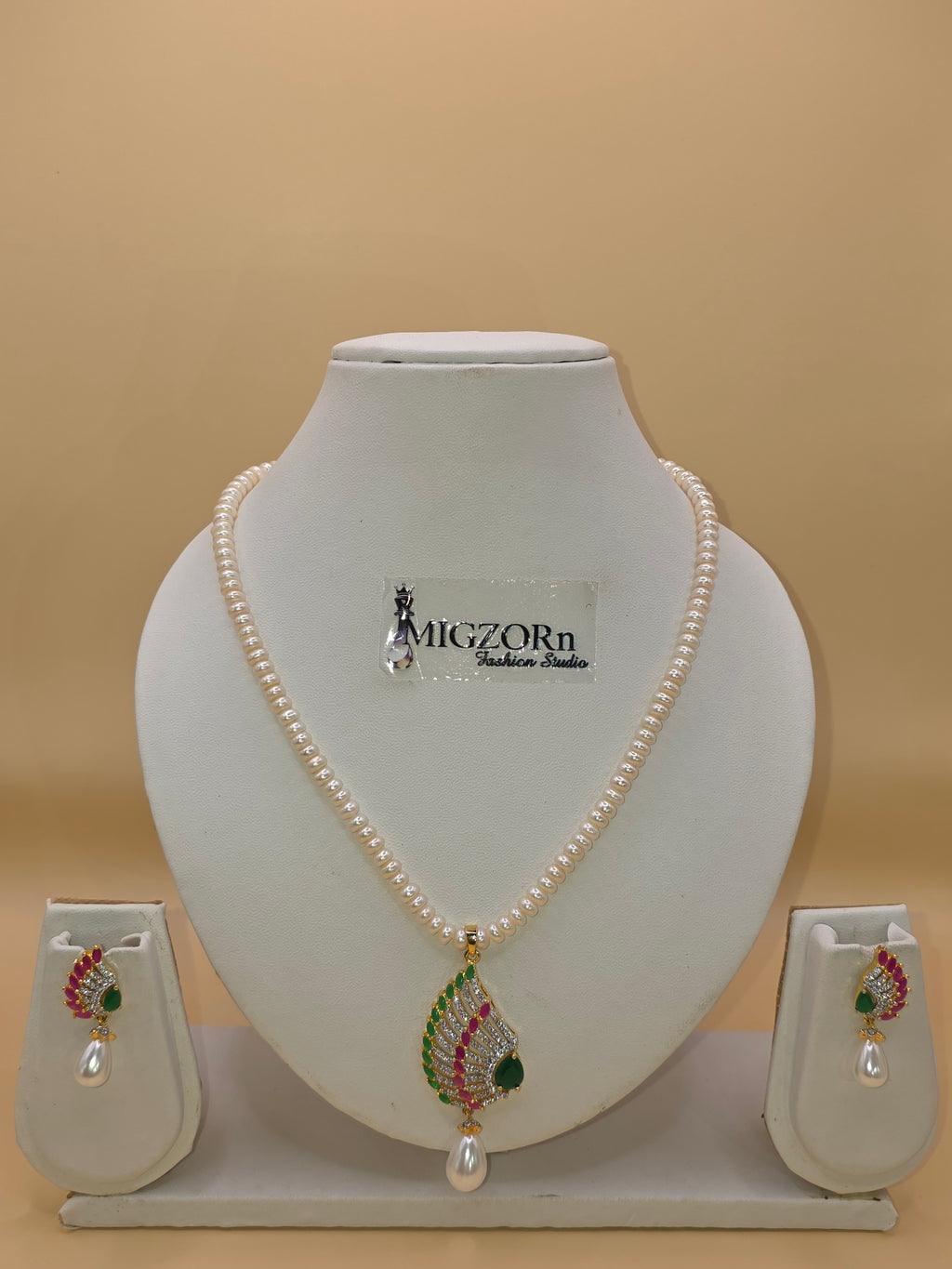 MIGZORn Royal Peacock Pearl Set