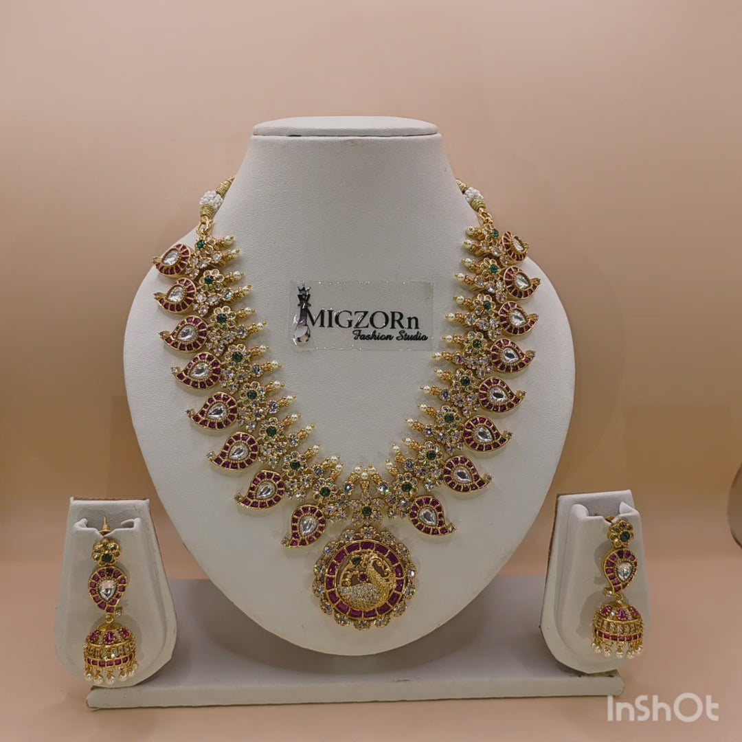 Mayura Imperial Royale Ruby Jharokha Set