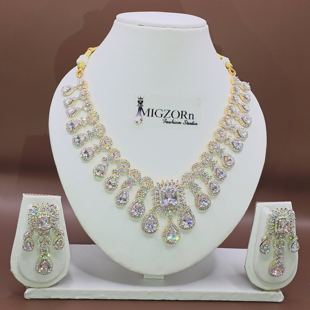MIGZORn Crystal Royale Teardrop Necklace
